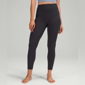 LULULEMON ALIGN HIGH-RISE PANT 25"
Black Granite